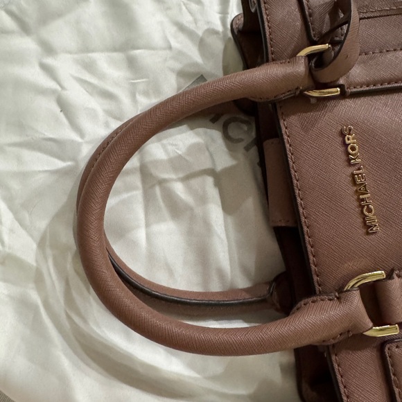 Michael Kors small satchel handbag - EUC - with dust bag - Picture 5 of 7